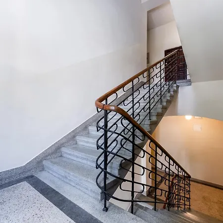 Old Town Spacious By Bookinghost Краков