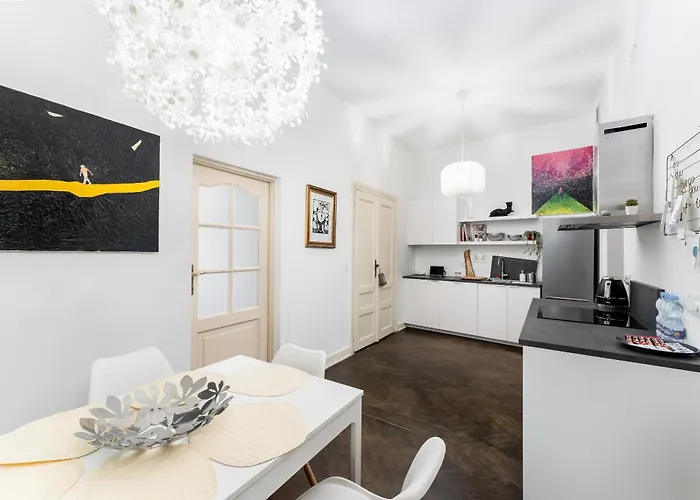 Old Town Spacious By Bookinghost شقة كراكوفيا