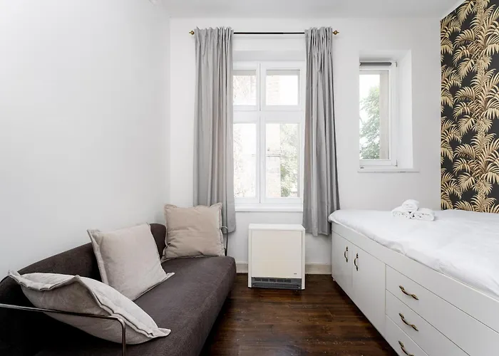 Old Town Spacious By Bookinghost *