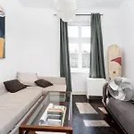 Old Town Spacious By Bookinghost Krakow