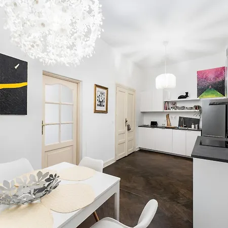 Old Town Spacious By Bookinghost Apartamento Cracóvia